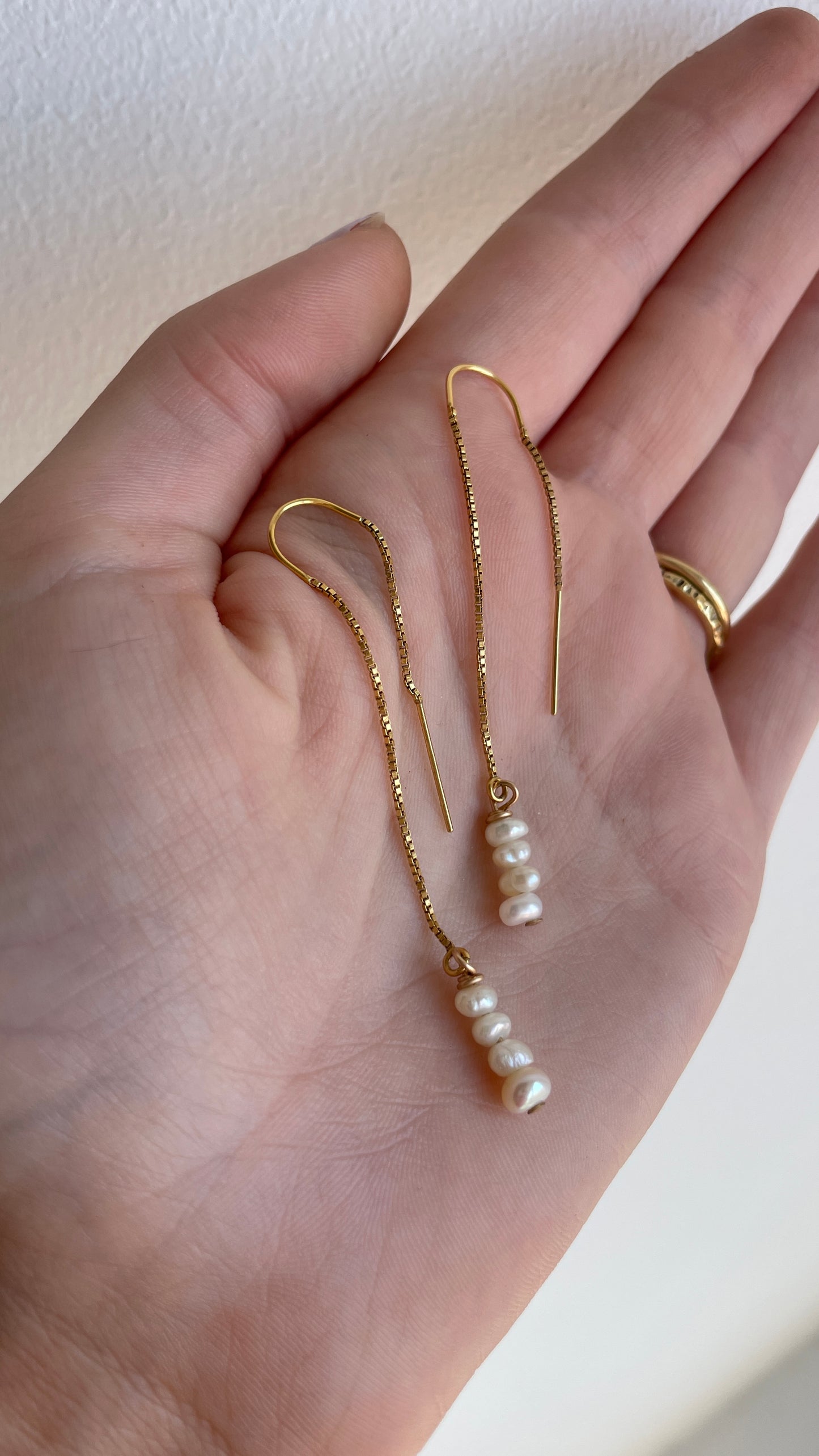 Dainty Pearl Threaders