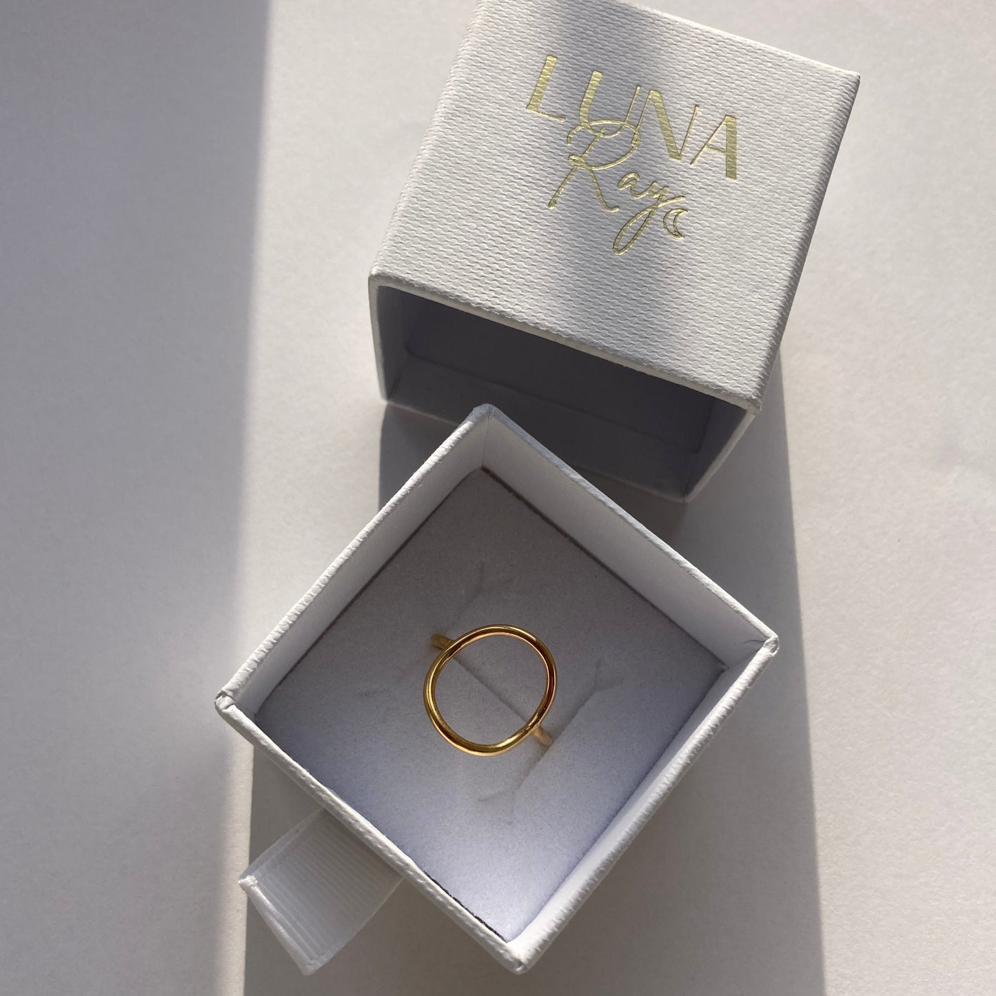 The Luna Ring