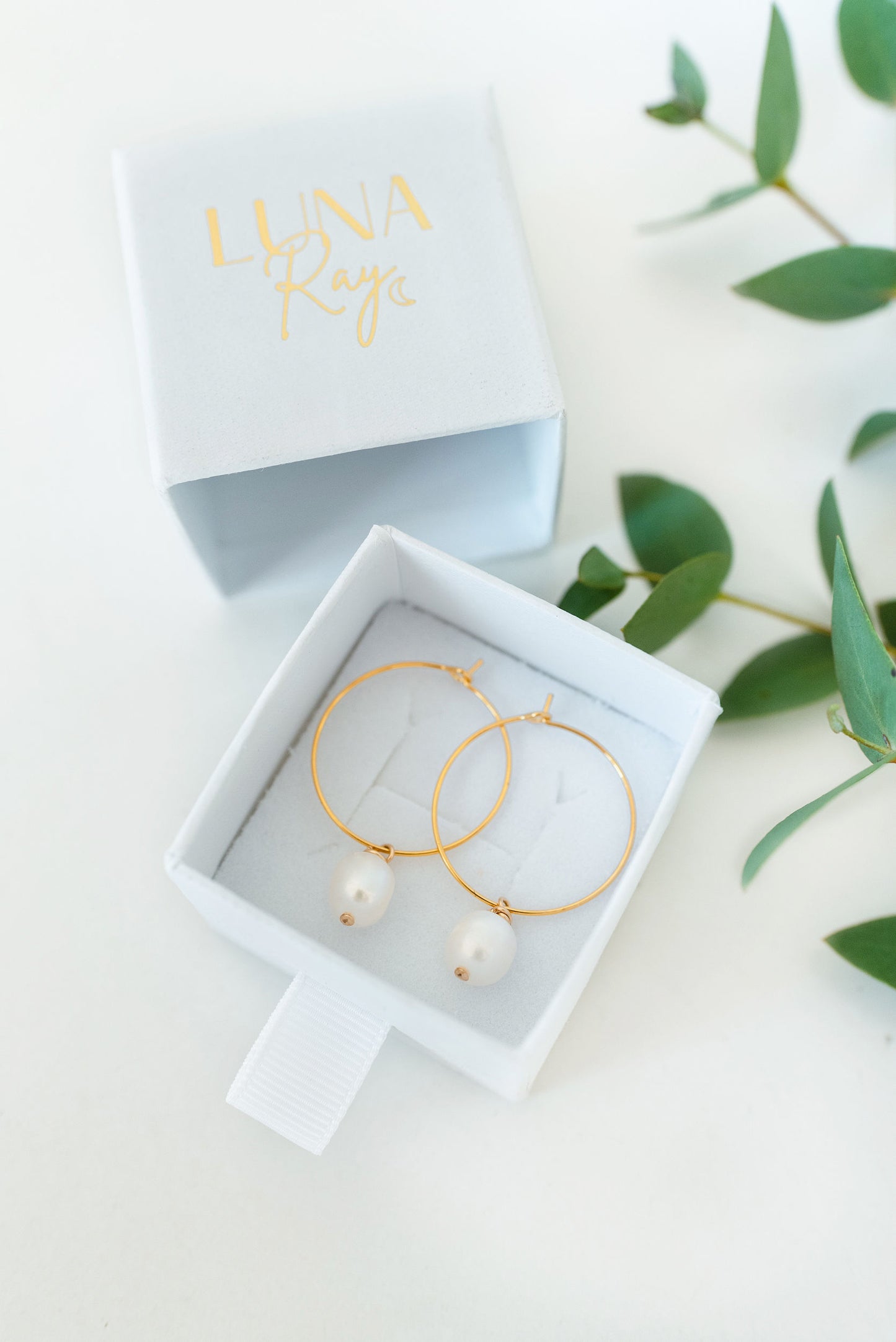 The Pearl Hoops