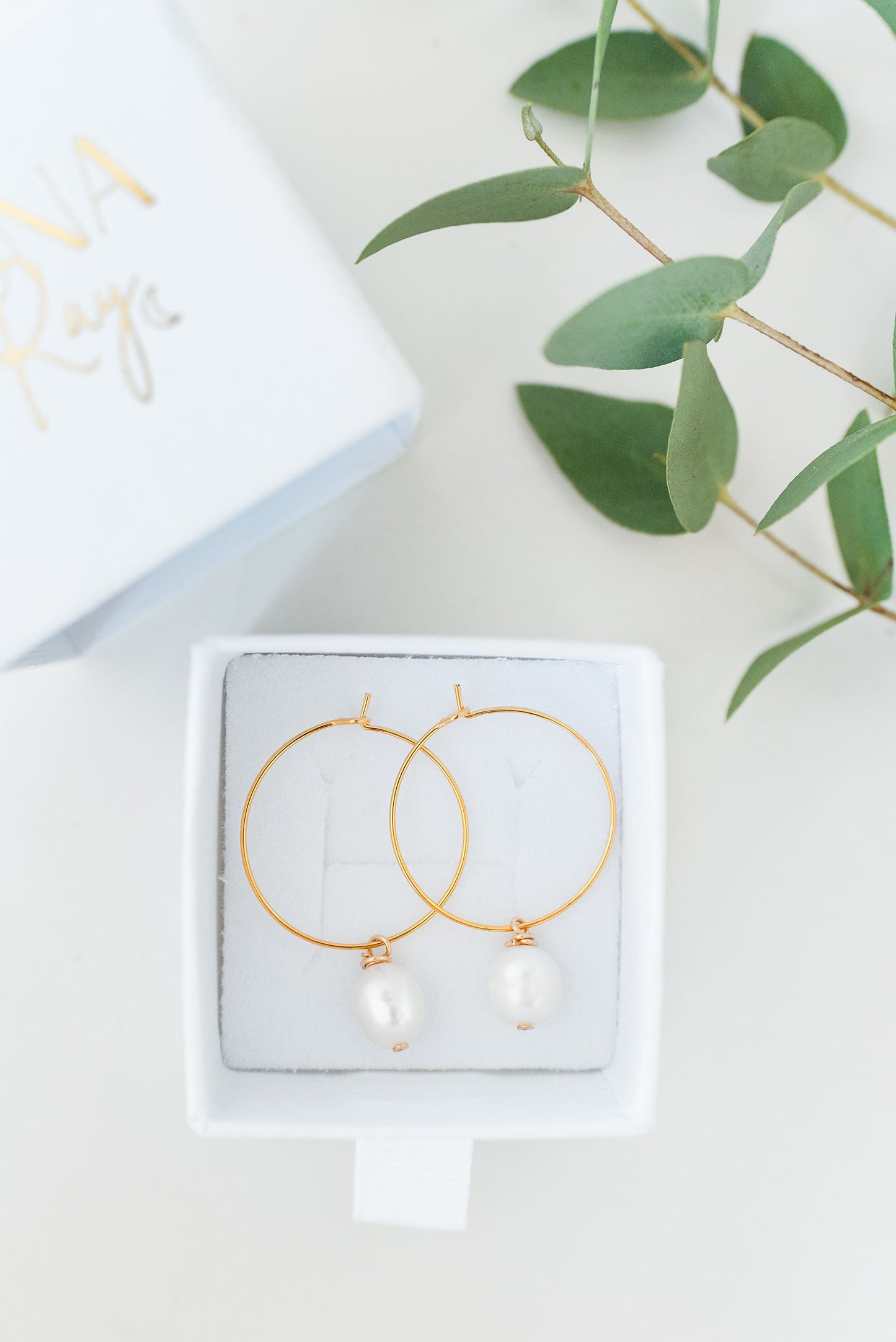 The Pearl Hoops