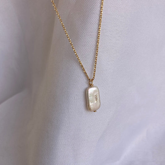 The Baroque Pearl Necklace