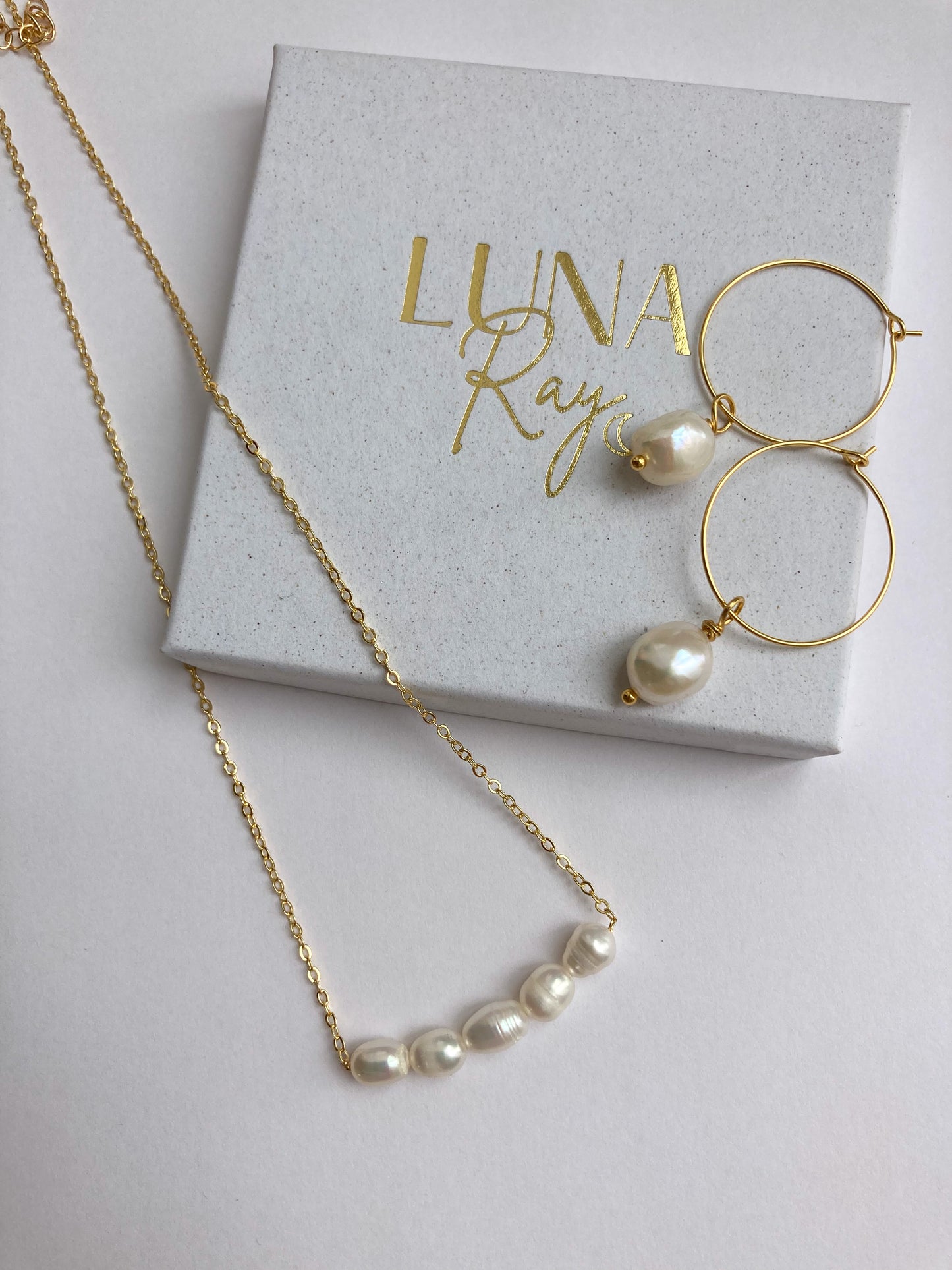 The Pearl Set