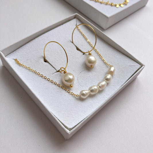 The Pearl Set